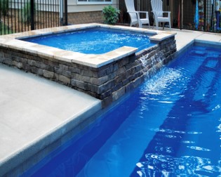 Rio Tanning Ledge by Rainforest Pools USA